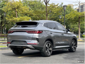 2022 BYD Song PLUS 1.5T Hybrid SUV