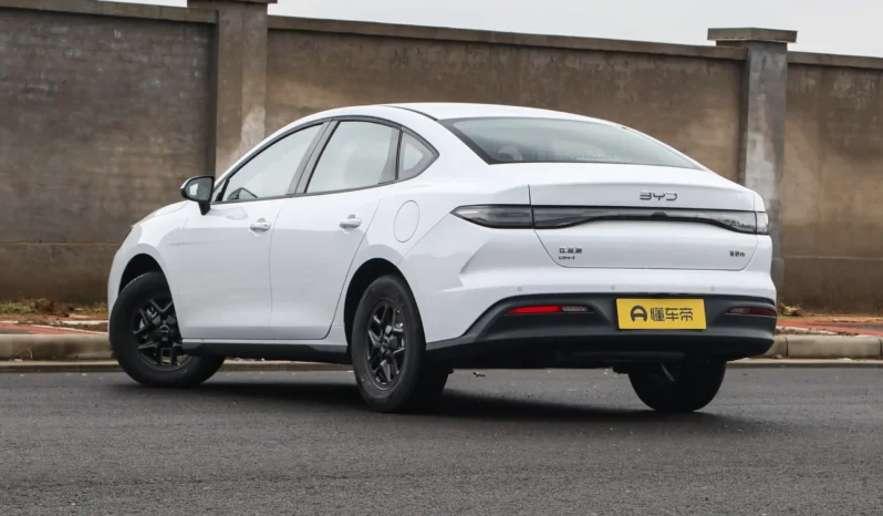 
								BYD Seal 05 DM-i 2024 Plug-in Hybrid Sedan full									