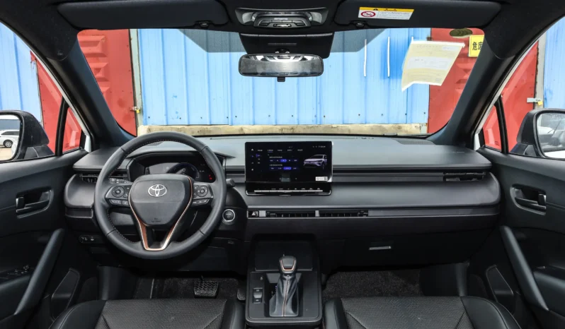 
								Toyota Frontlander Hybrid 2024 Smart Crossover SUV full									